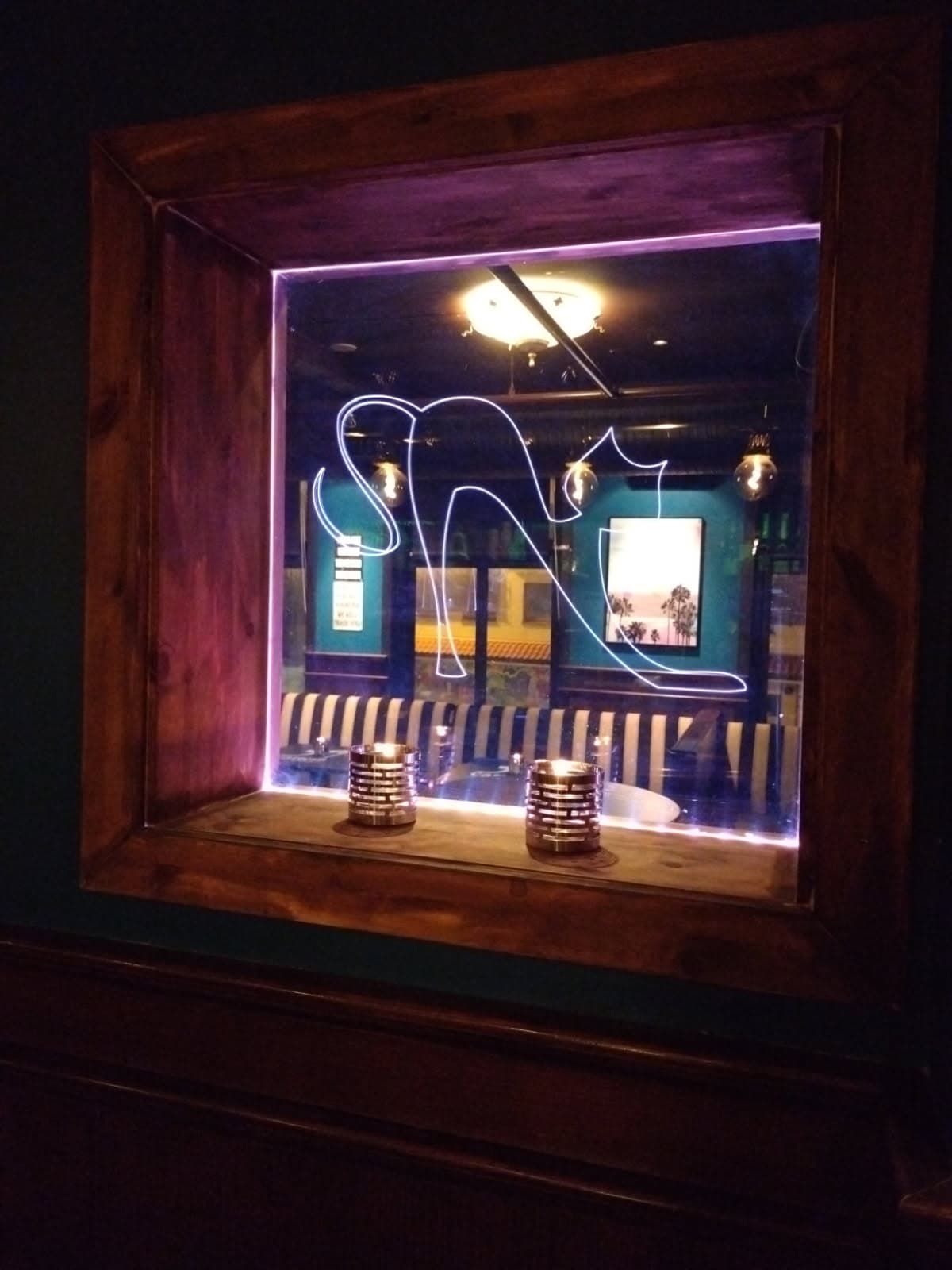 Catten Nightclub Bar